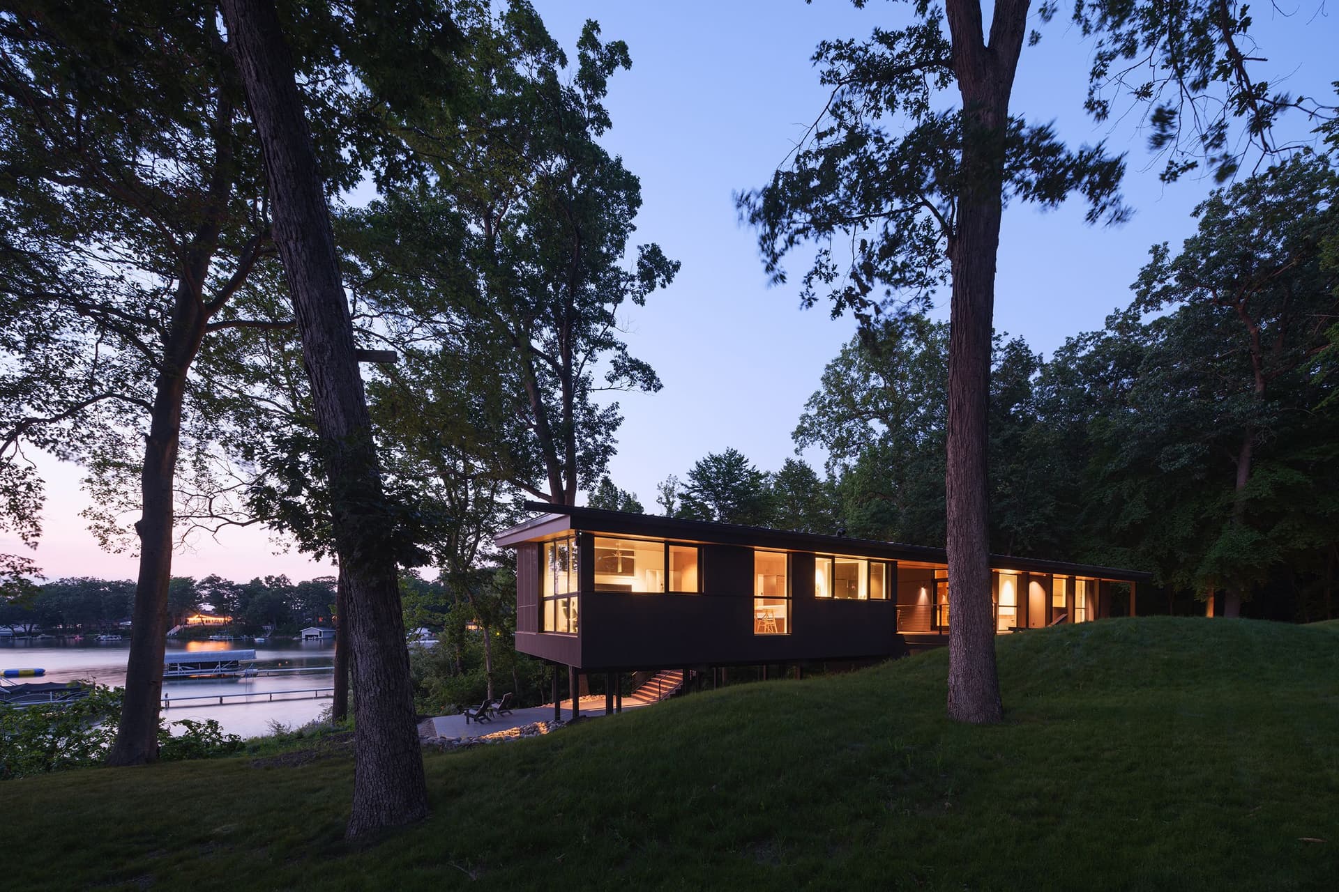 Lake Hermitage Dusk