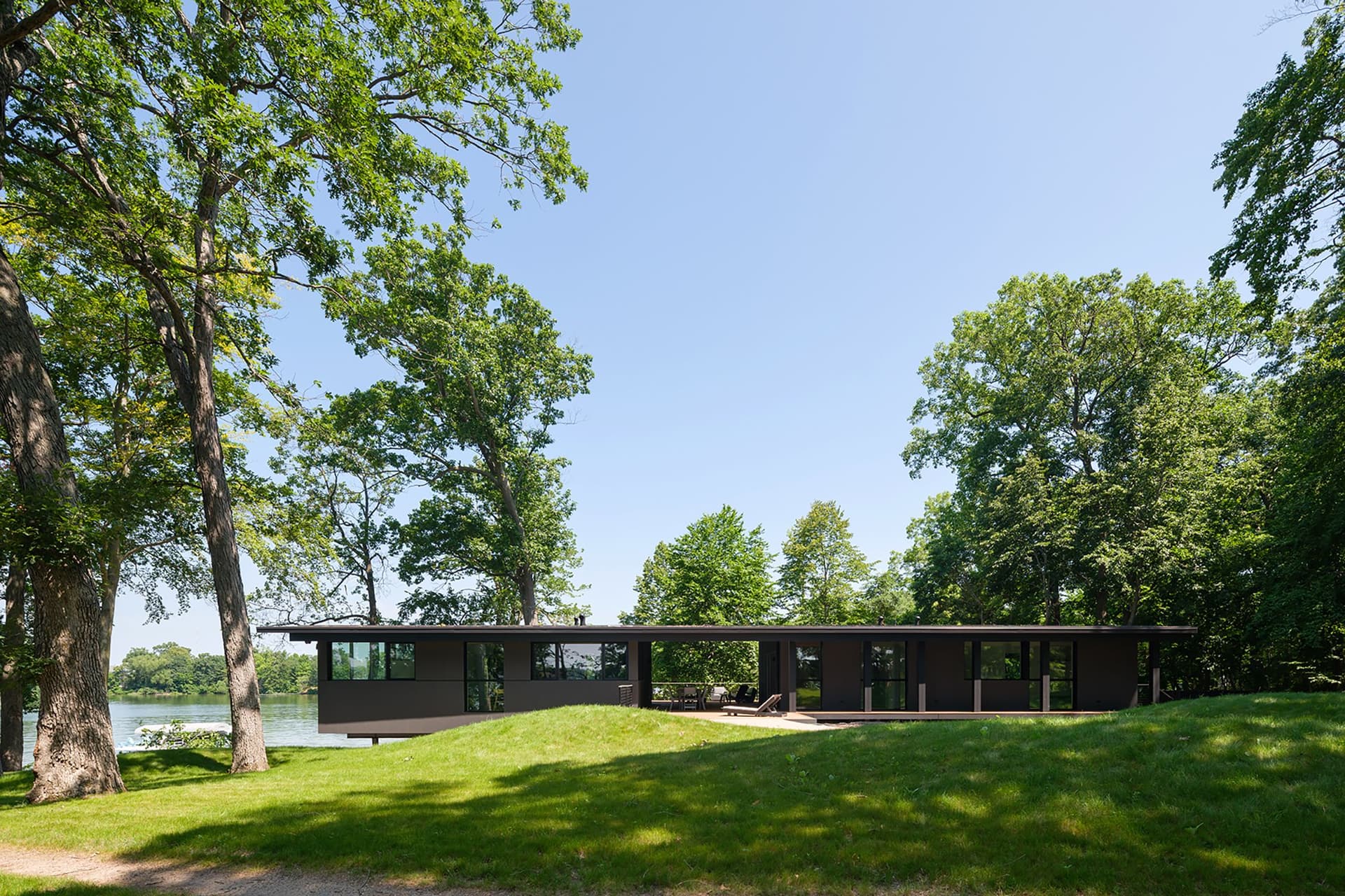 Lake Hermitage Main Shot