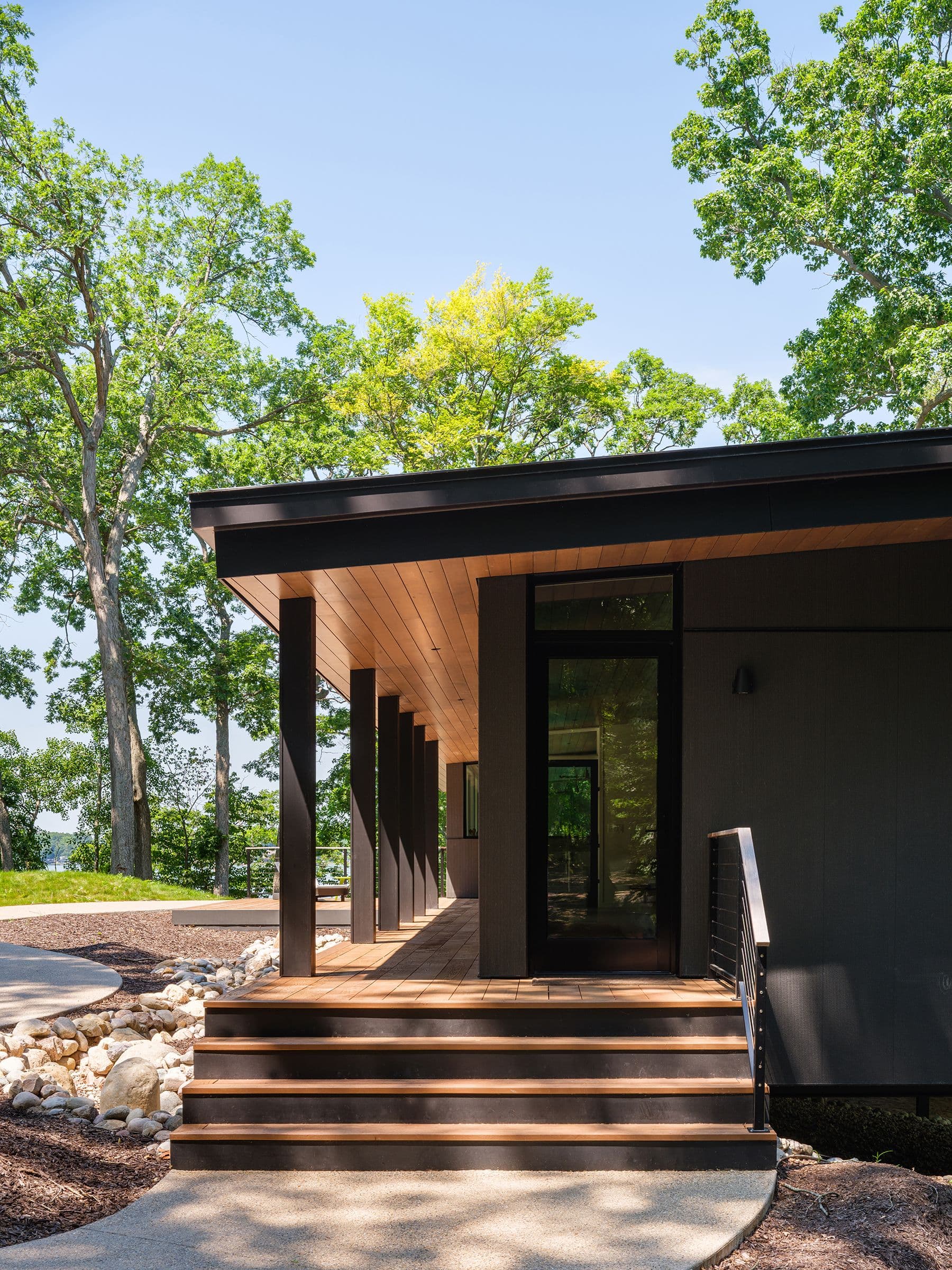 Lake Hermitage Entry