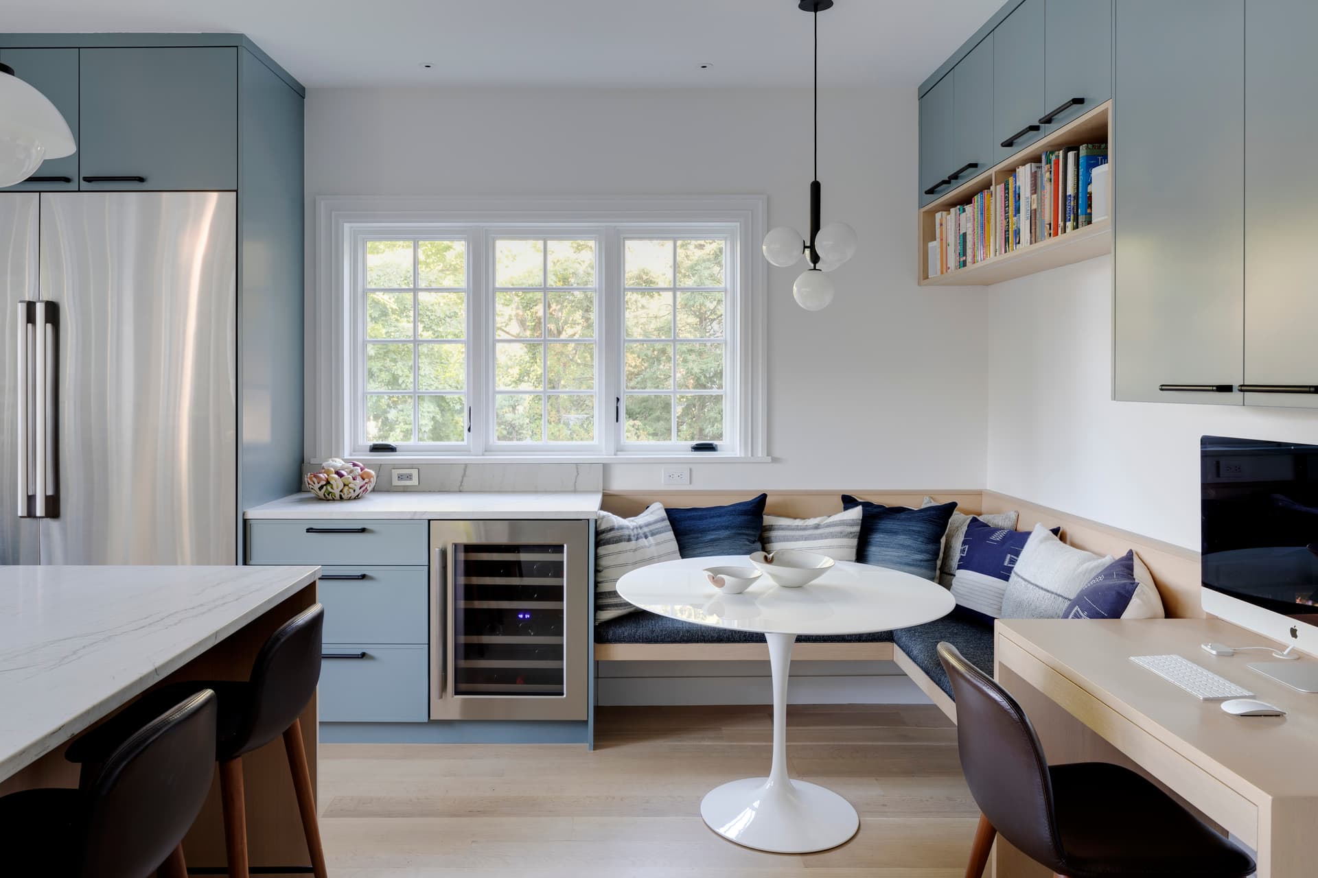 Waldorf Breakfast Nook